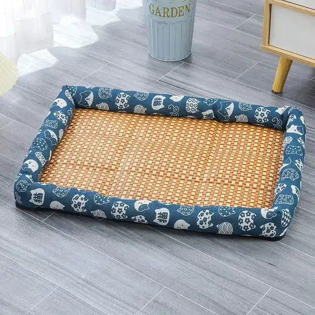 DogWaggo™ Breathable & Cool Summer Dog Bed