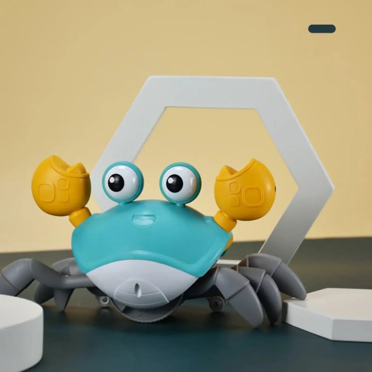 DogWaggo™ Self-Moving Interactive Crawling Crab